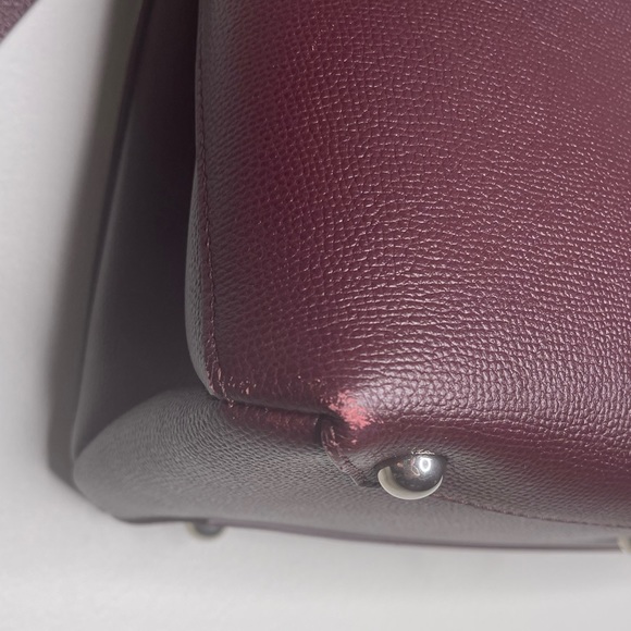 BURBERRY Mahogany Red Pebbled Leather House Check Medium Banner Tote Bag! - Picture 2 of 13